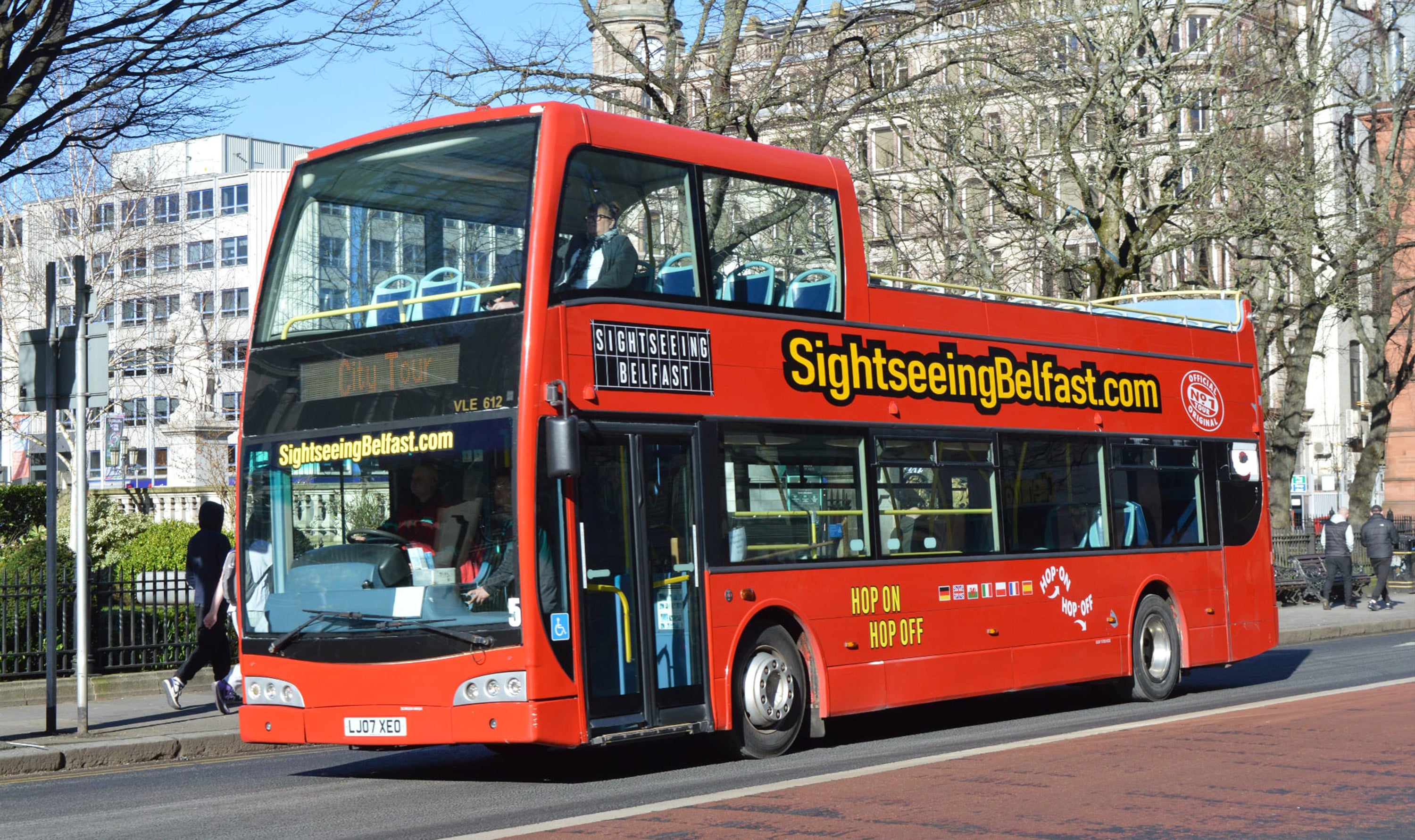 Belfast Sightseeing + Causeway Tour Combo